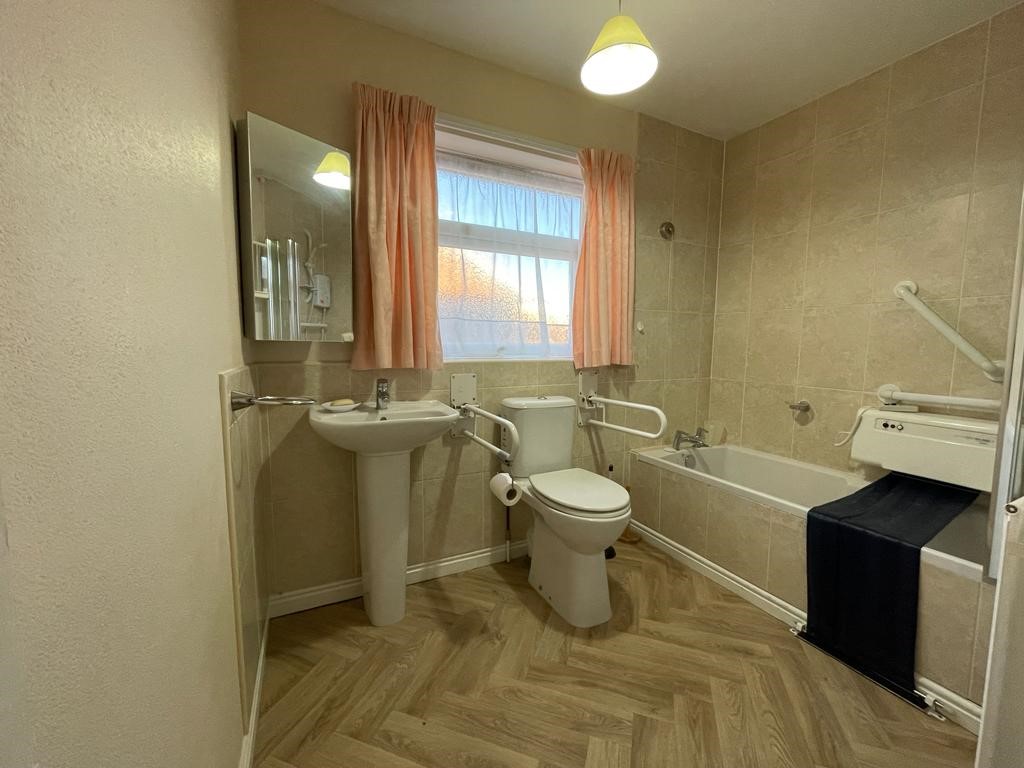 2 Bedroom Property in Northallerton. Offers in the Region of £300,000
